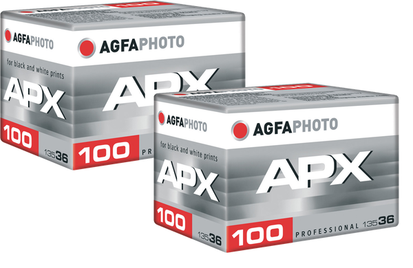 2 x AGFA APX 100 135-36 + filminkehitys + skannaus JPG kuviksi + postitukset